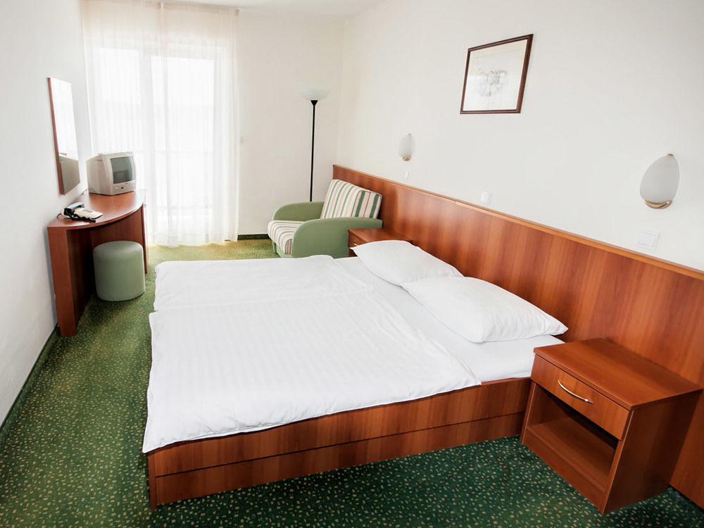 Hotel Lavanda Božava Kültér fotó