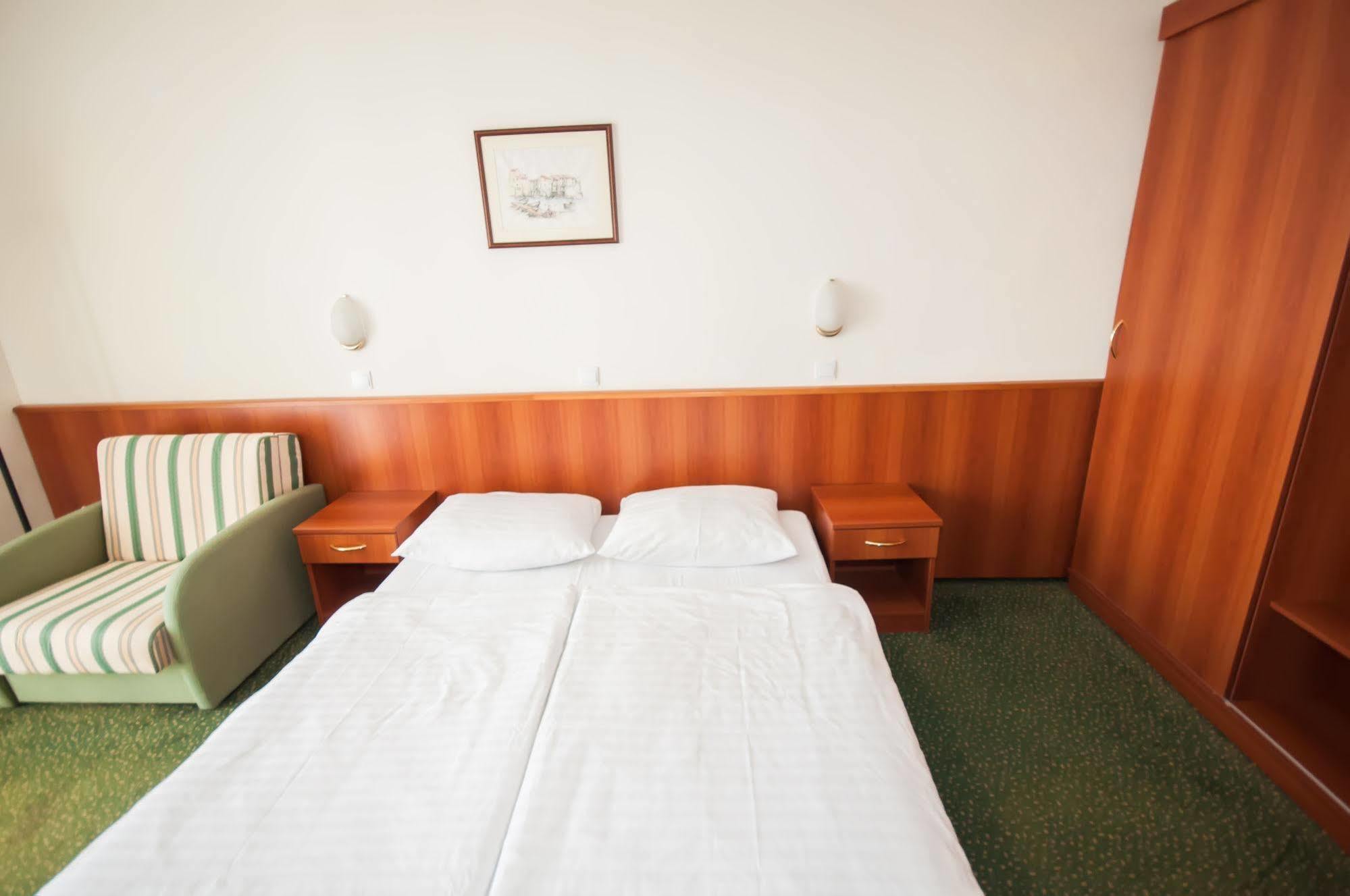 Hotel Lavanda Božava Kültér fotó