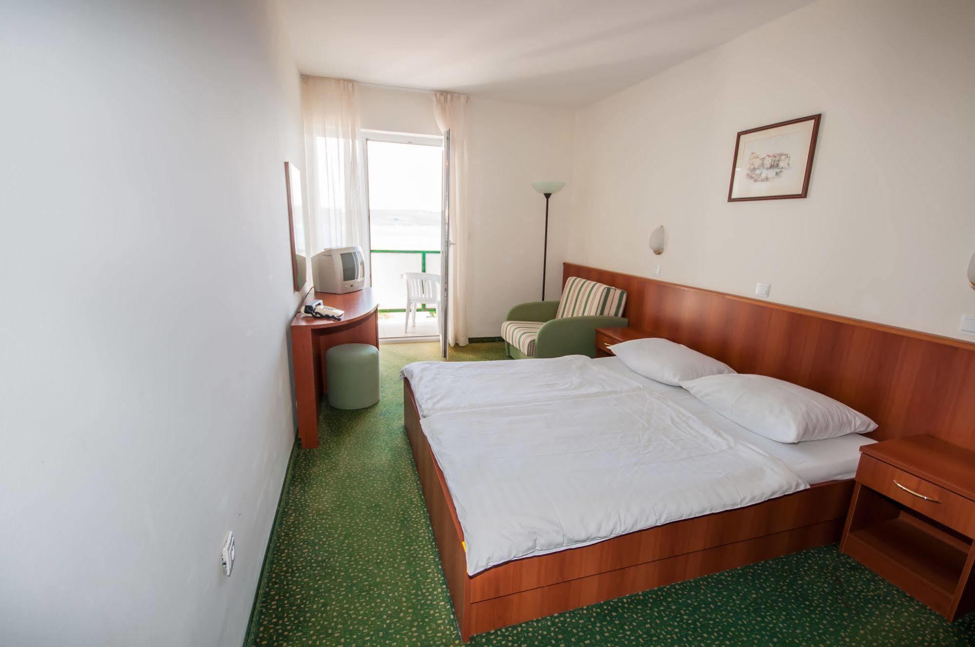 Hotel Lavanda Božava Kültér fotó