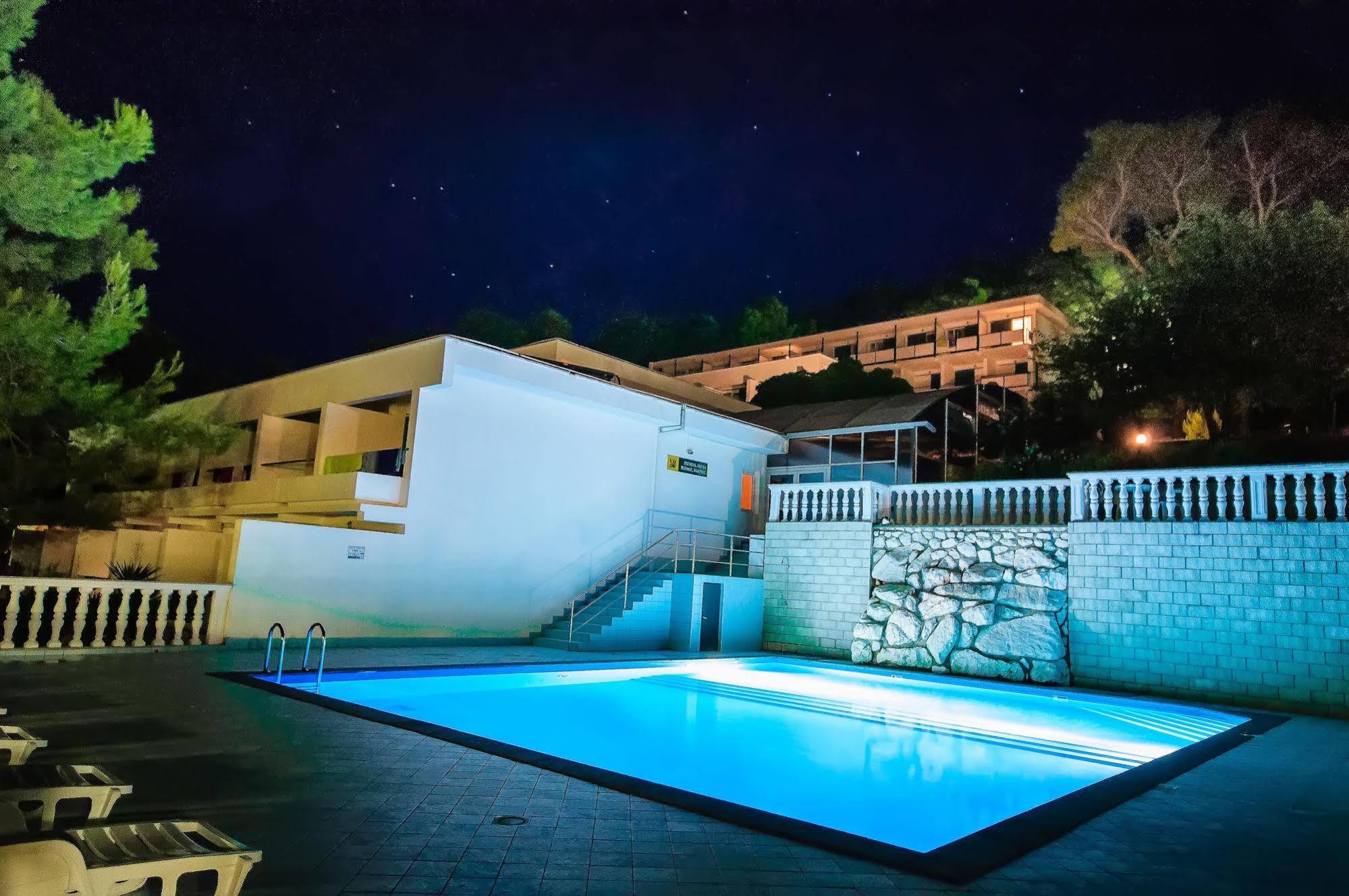 Hotel Lavanda Božava Kültér fotó
