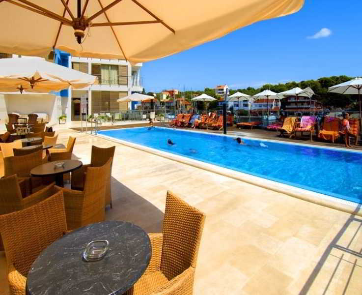 Hotel Lavanda Božava Kültér fotó